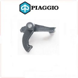 575607 GANCIO DI CHIUSURA BAULETTO PIAGGIO ORIGINALE...